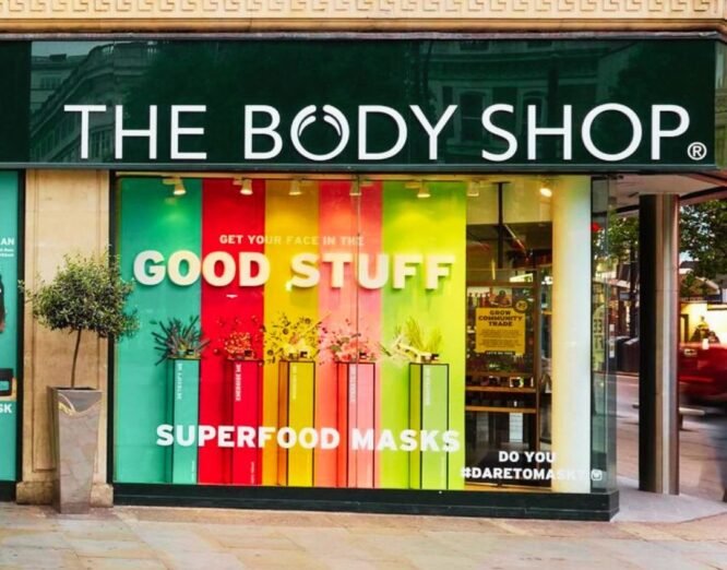 133 a store front with a sign on the front